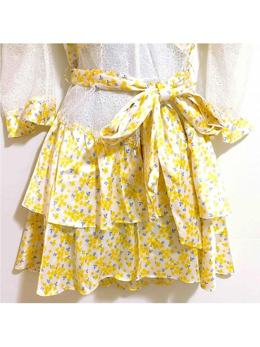 NWOT For Love & Lemons Daffodil Yellow Floral Lace Belted Mini Dress Size Large - Picture 12 of 16